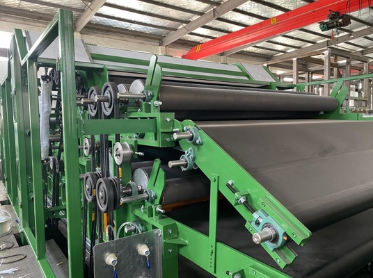 3.2m Breite Nadel durchbohrte nicht gewebte Stoffe Produktionslinie für Geotextil Teppichhandtuch